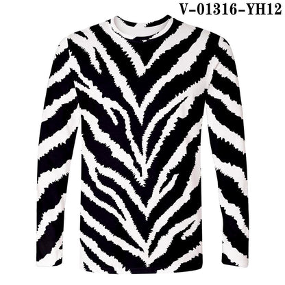 Black And white T-shirt
