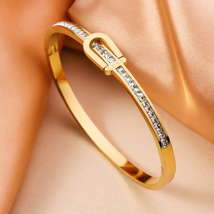 Gold Plating Exquisite Stainless Steel Bracelet Fashion
